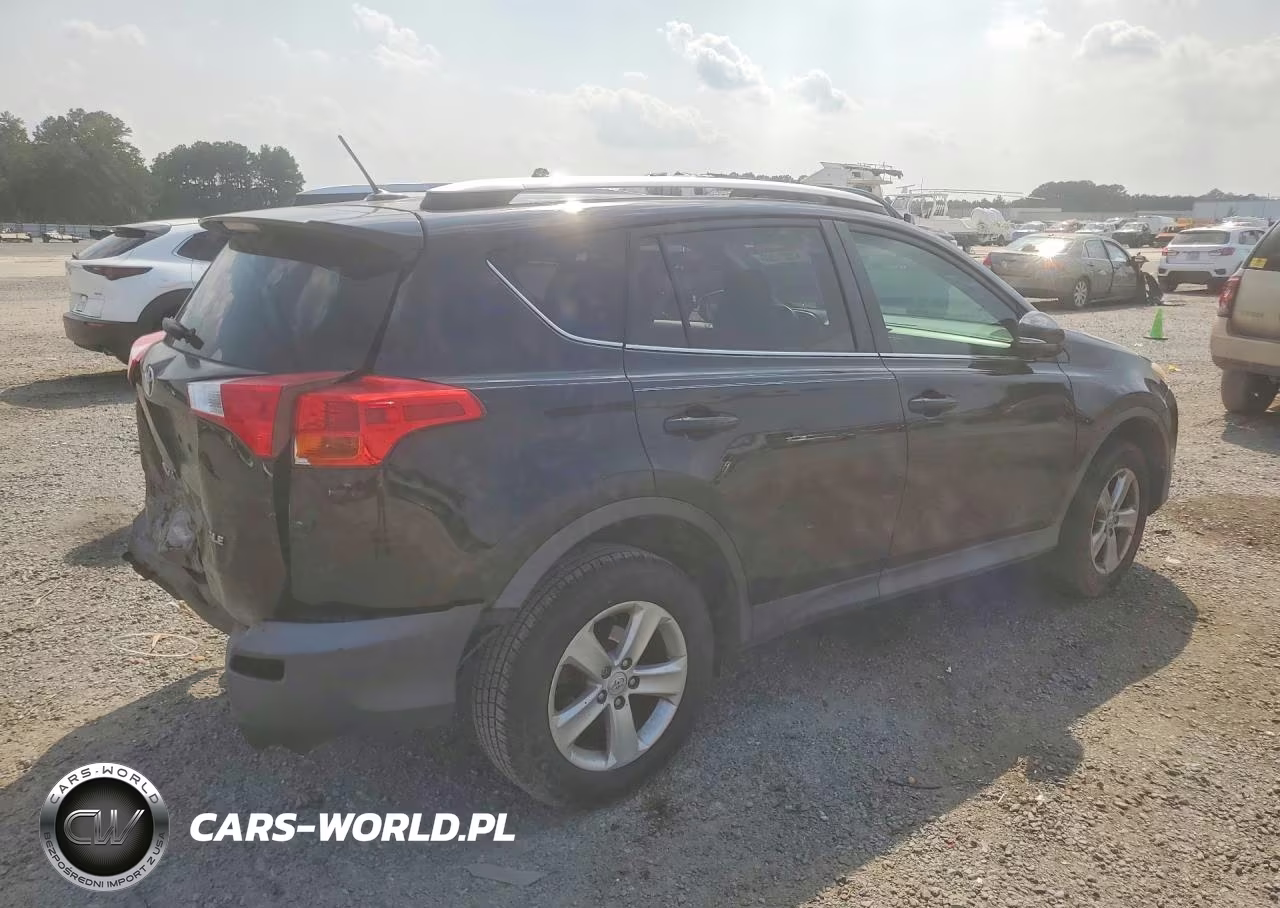2013 Toyota Rav4 Xle VIN:2T3WFREVXDW047619 - 3