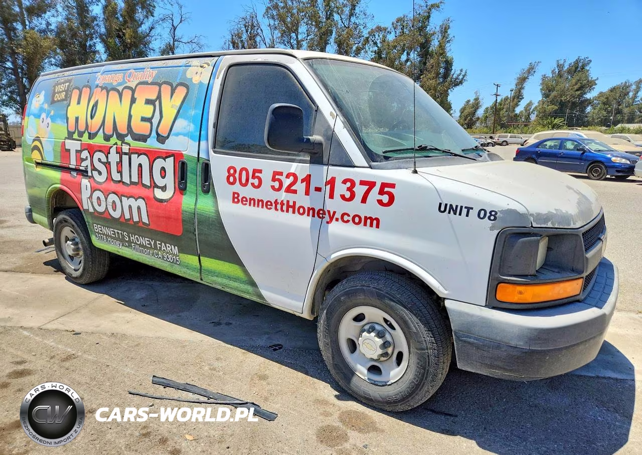2013 Chevrolet Express G2500 VIN:1GCWGFCAXD1108722 - 4