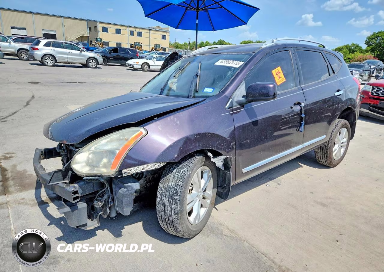 2013 Nissan Rogue S – zdjęcie 1 z 14