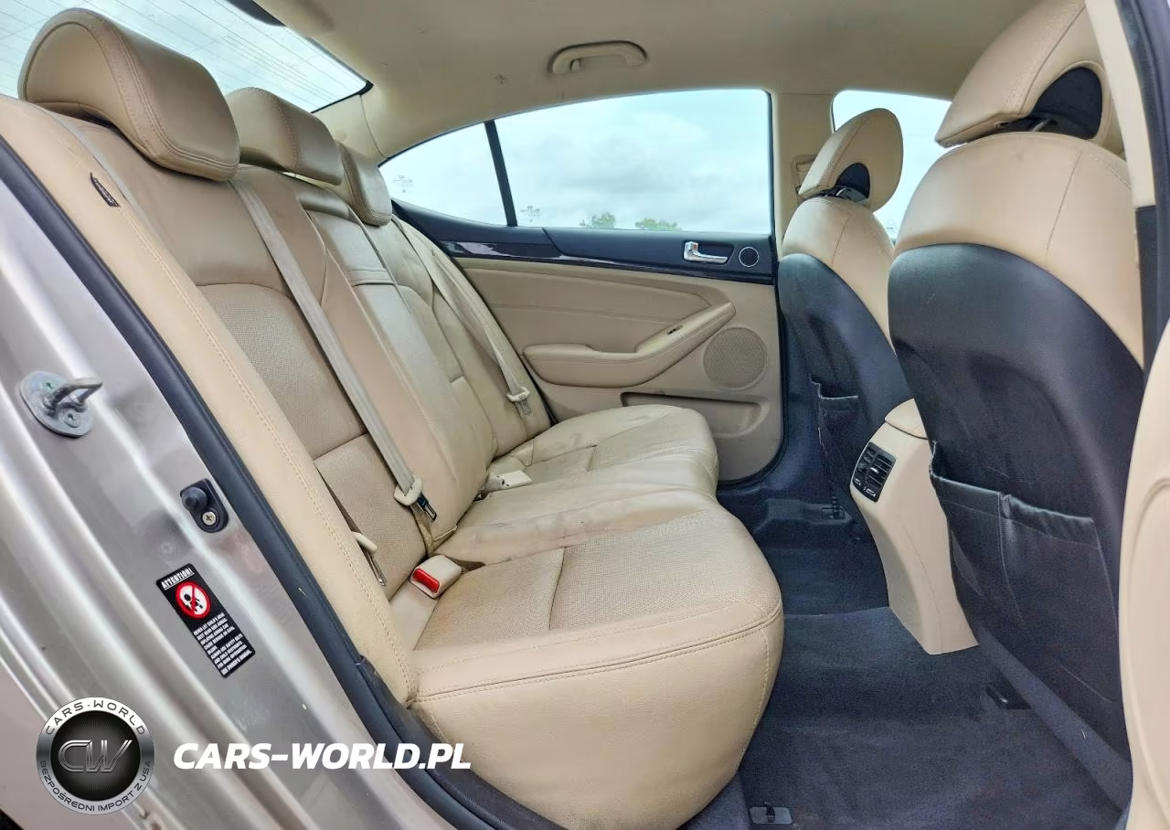 2014 Kia Cadenza Premium VIN:KNALN4D74E5133798 - 10