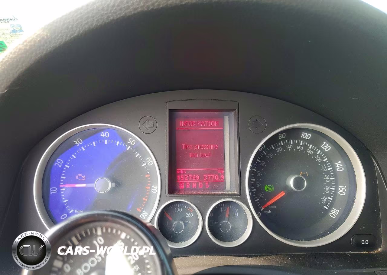 2008 Volkswagen Gti VIN:WVWFV71K88W052943 - 9