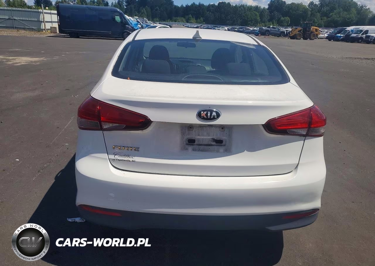2018 Kia Forte Lx VIN:3KPFK4A77JE178763 - 6