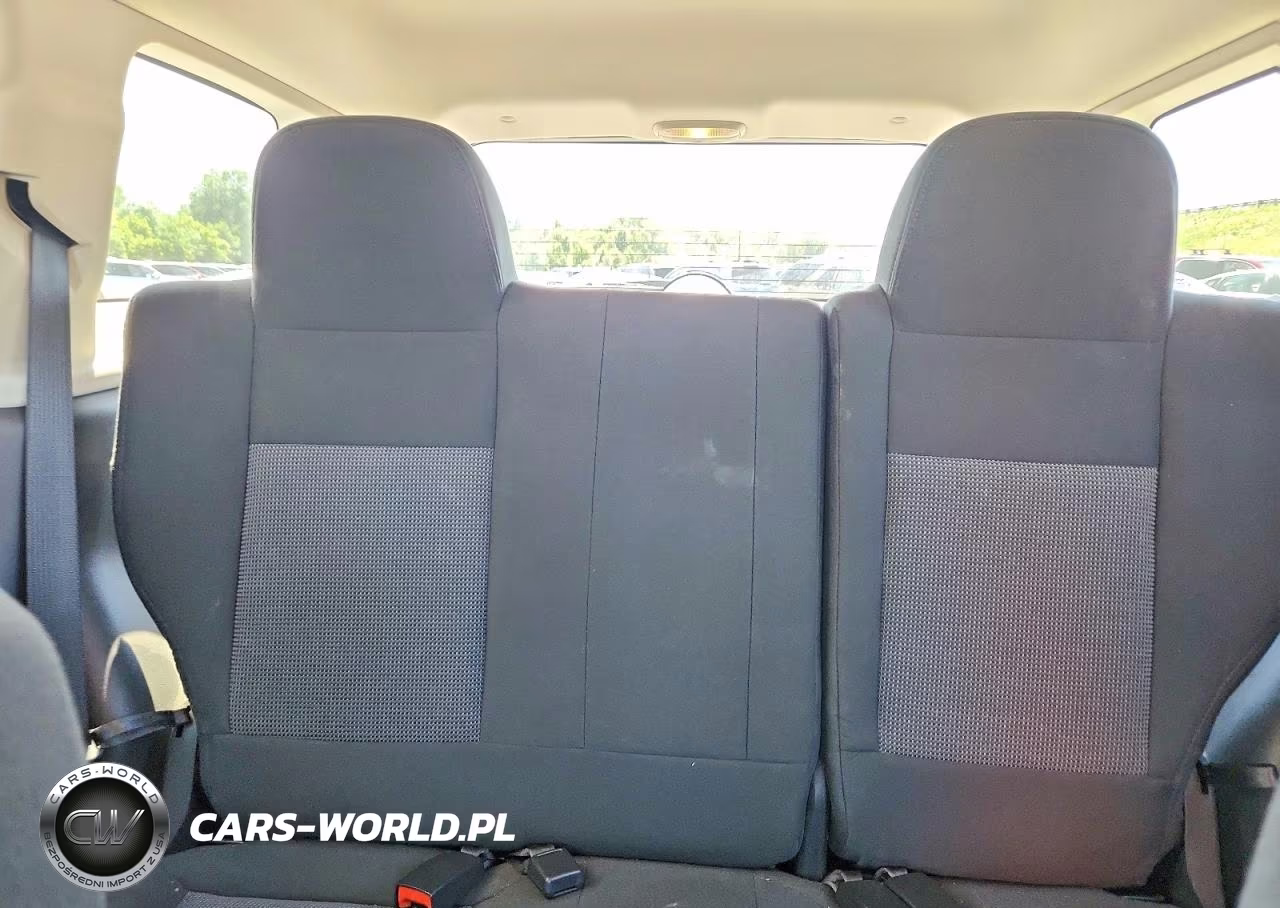 2014 Jeep Patriot Latitude VIN:1C4NJPFB5ED547883 - 10