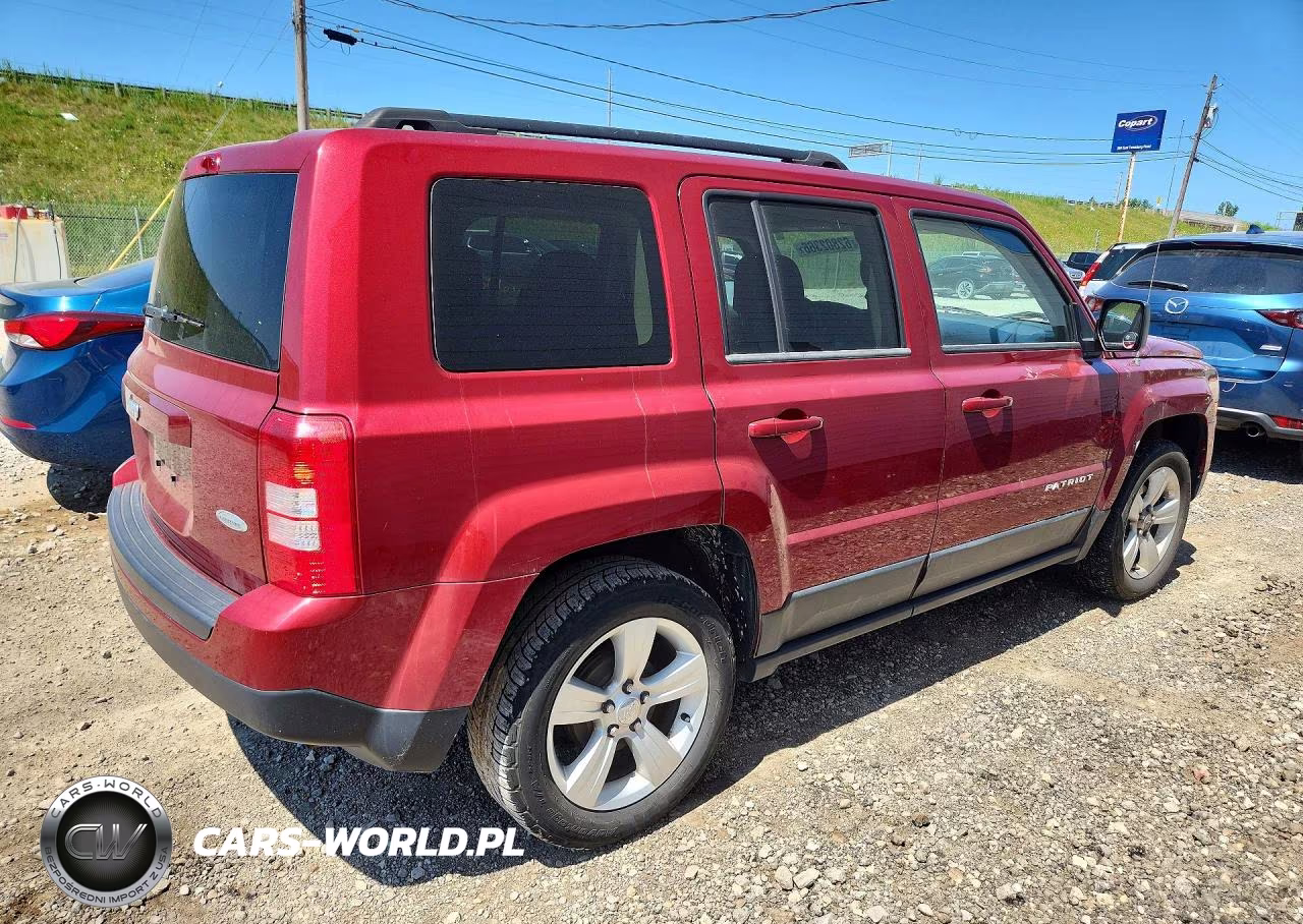 2014 Jeep Patriot Latitude VIN:1C4NJPFB5ED547883 - 3