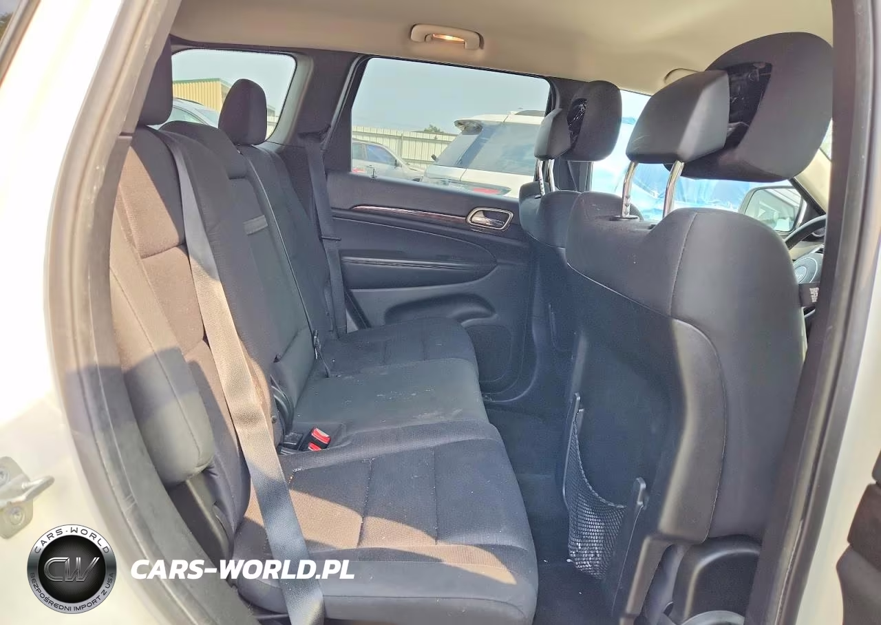2012 Jeep Grand Cherokee Laredo VIN:1C4RJFAG7CC333267 - 11