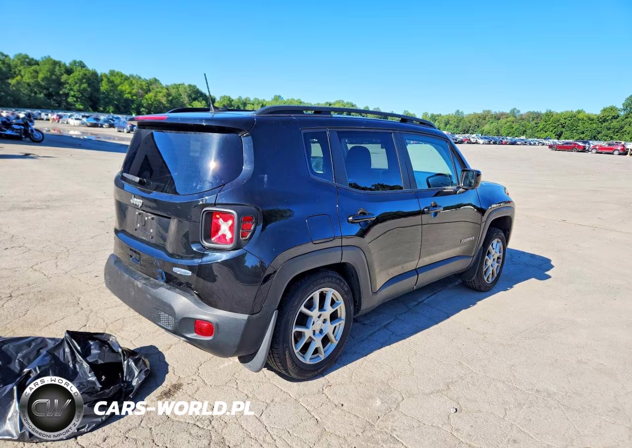 2021 Jeep Renegade Latitude VIN:ZACNJDBB3MPM35908 - 3