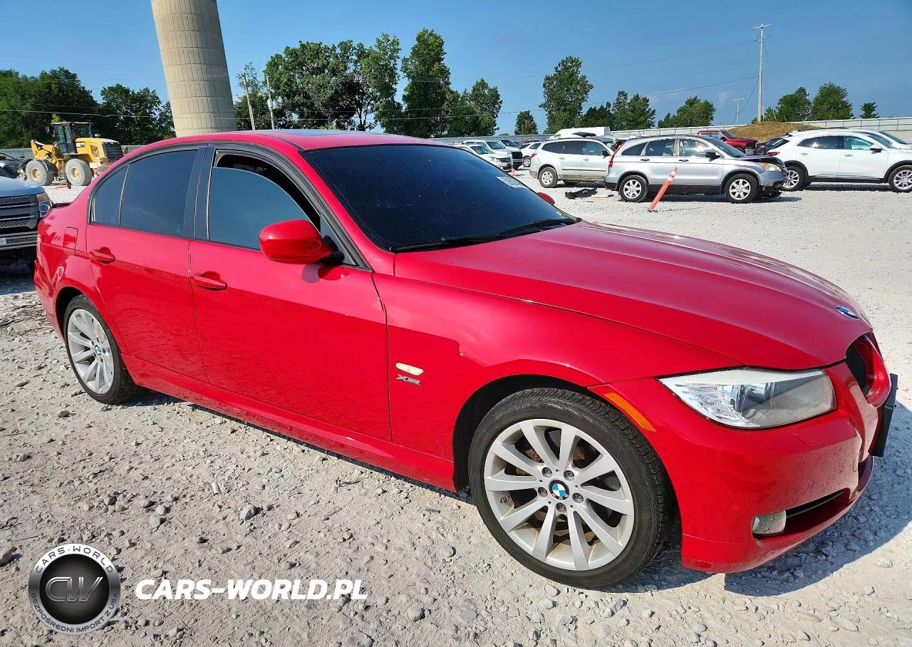 2011 BMW 328 Xi VIN:WBAPK7C5XBA464092 - 4