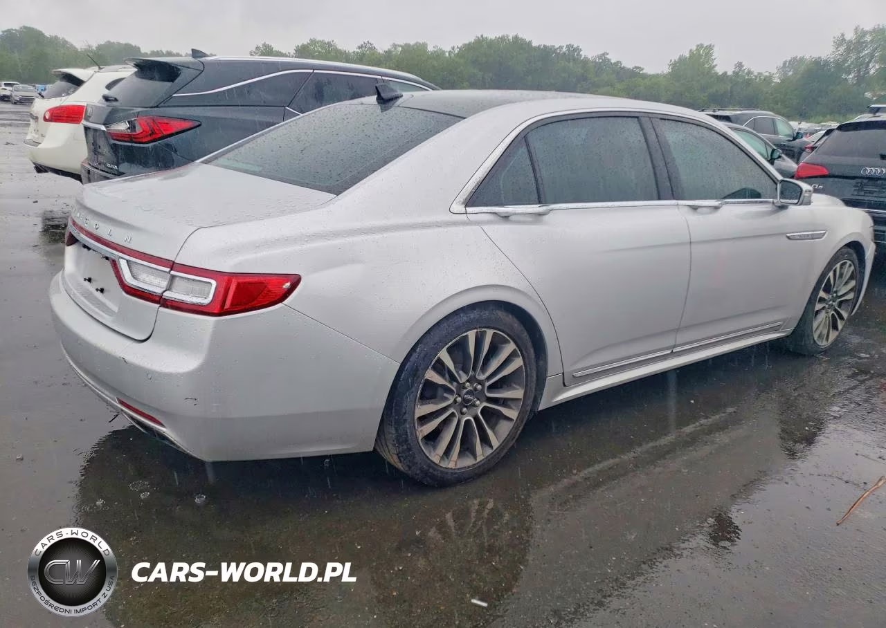 2018 Lincoln Continental Select VIN:1LN6L9SK7J5611440 - 3