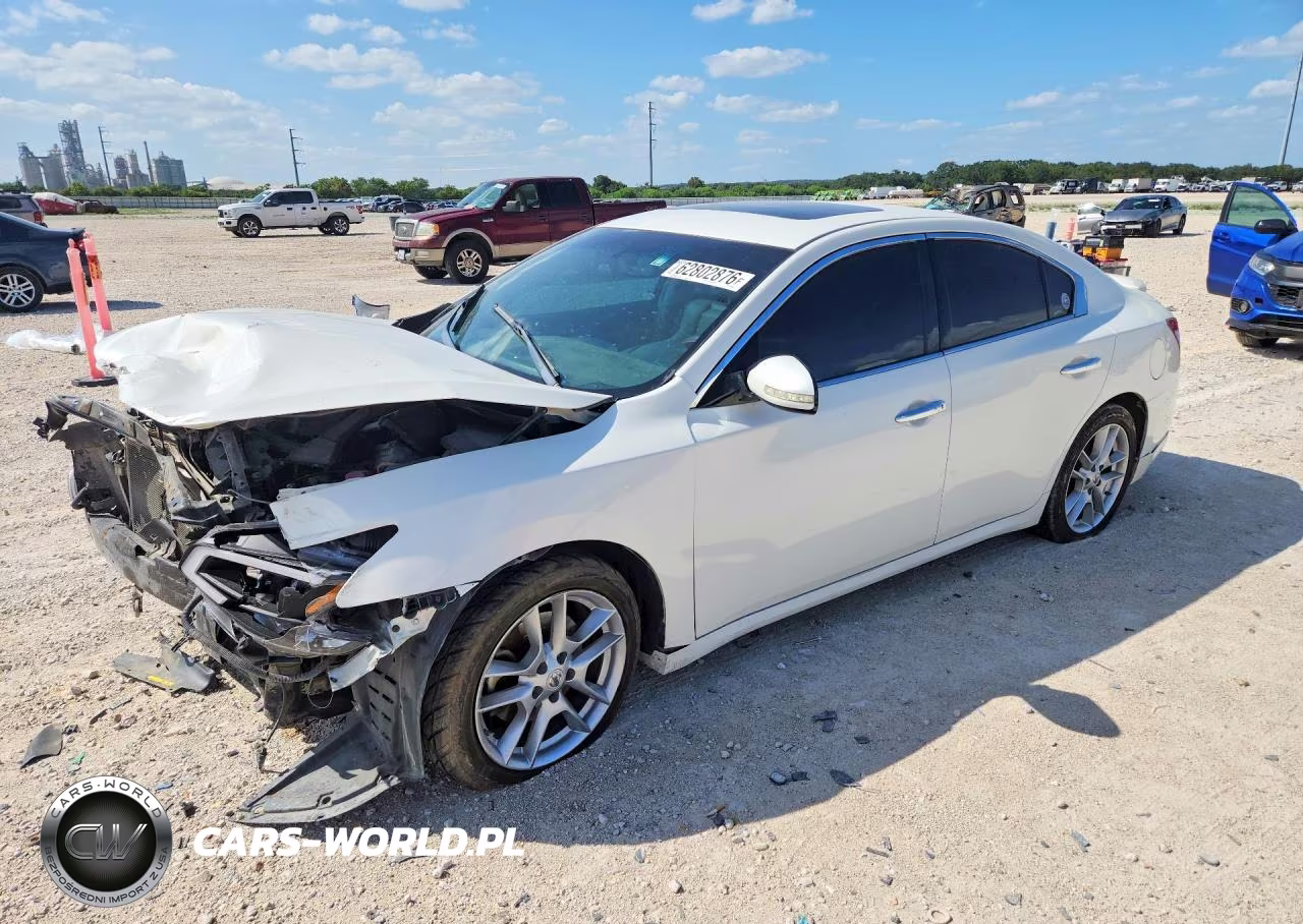 2011 Nissan Maxima Gxe-Se-Gle