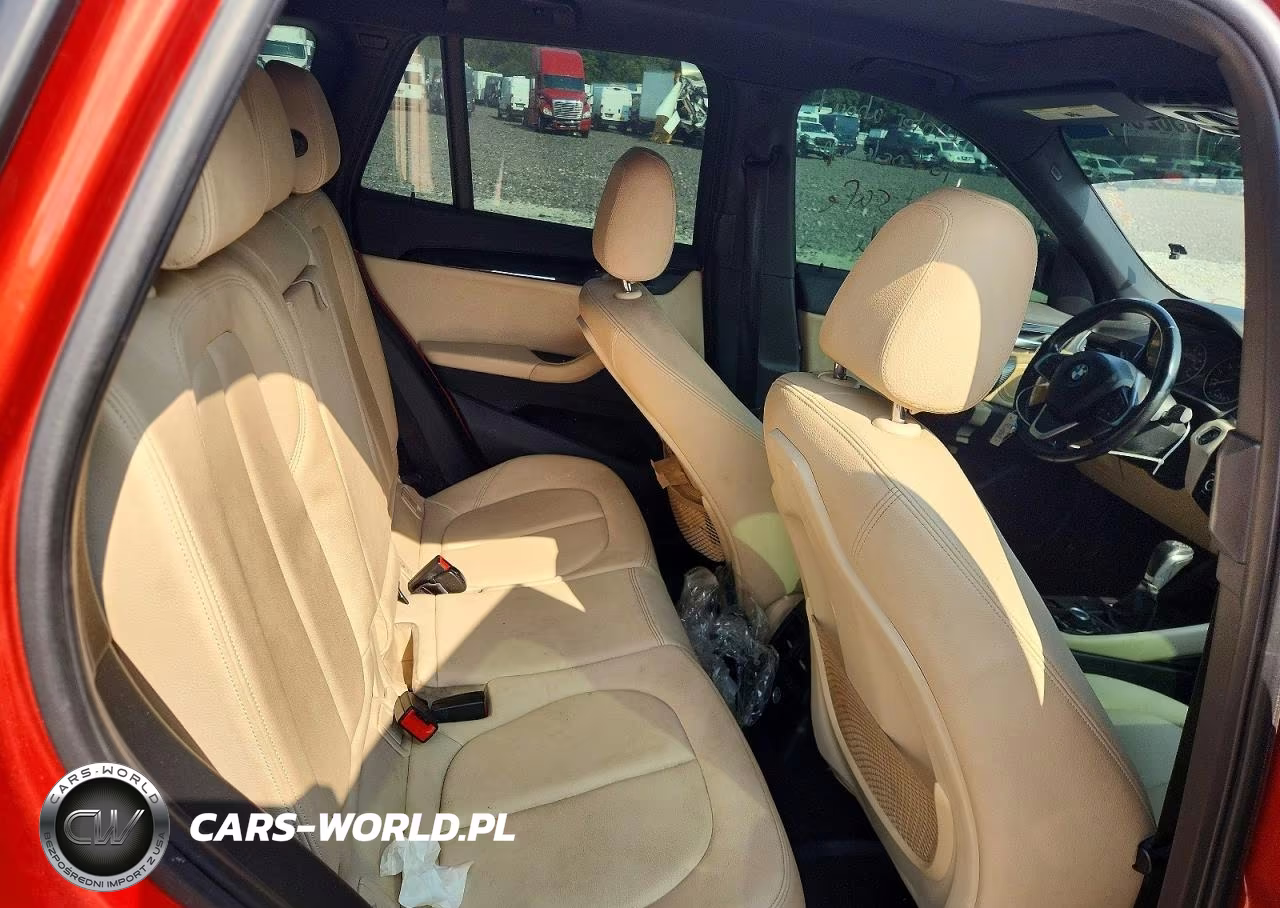 2018 BMW X1 Sdrive28I VIN:WBXHU7C3XJ5H45516 - 11