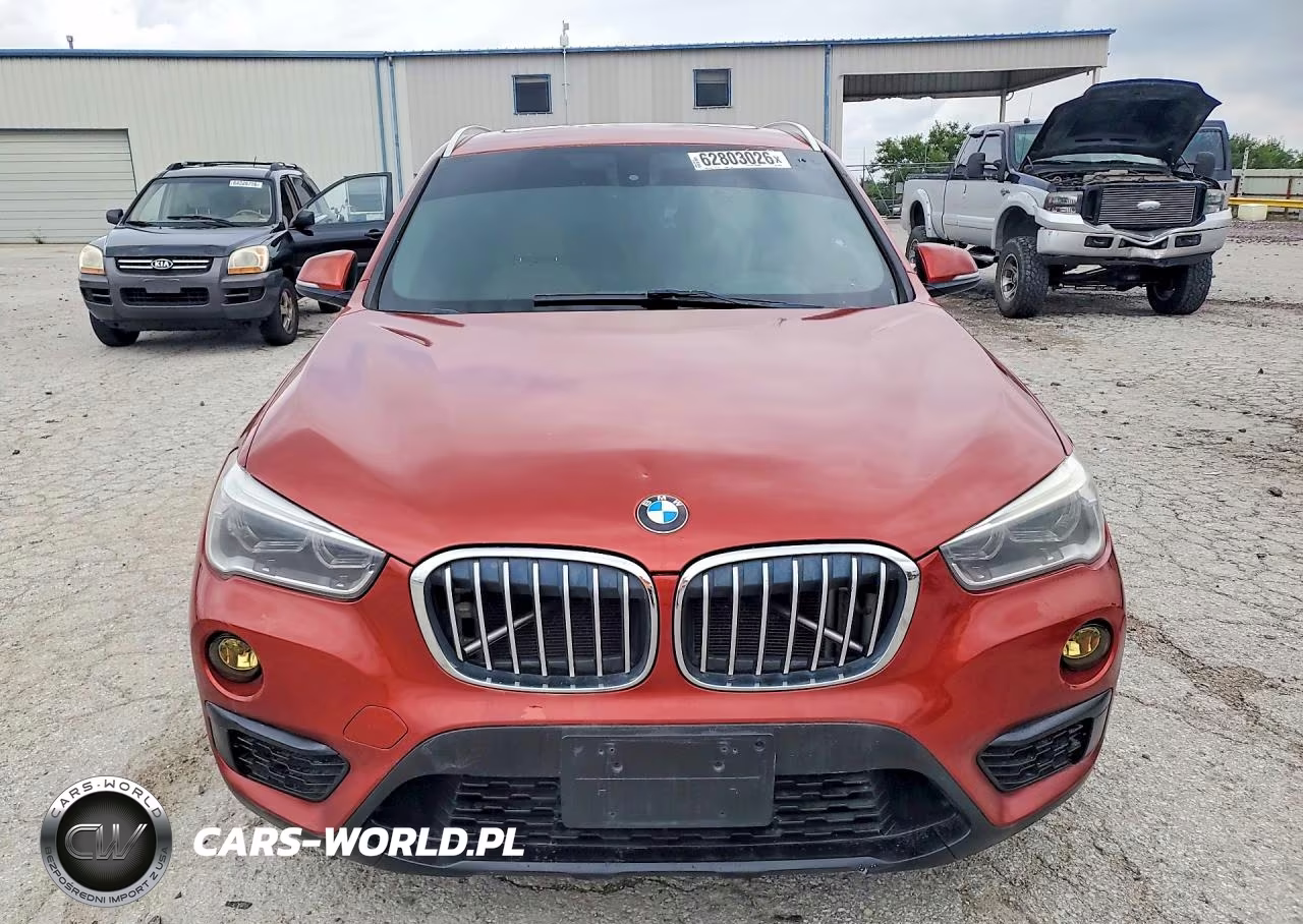 2018 BMW X1 Sdrive28I VIN:WBXHU7C3XJ5H45516 - 5