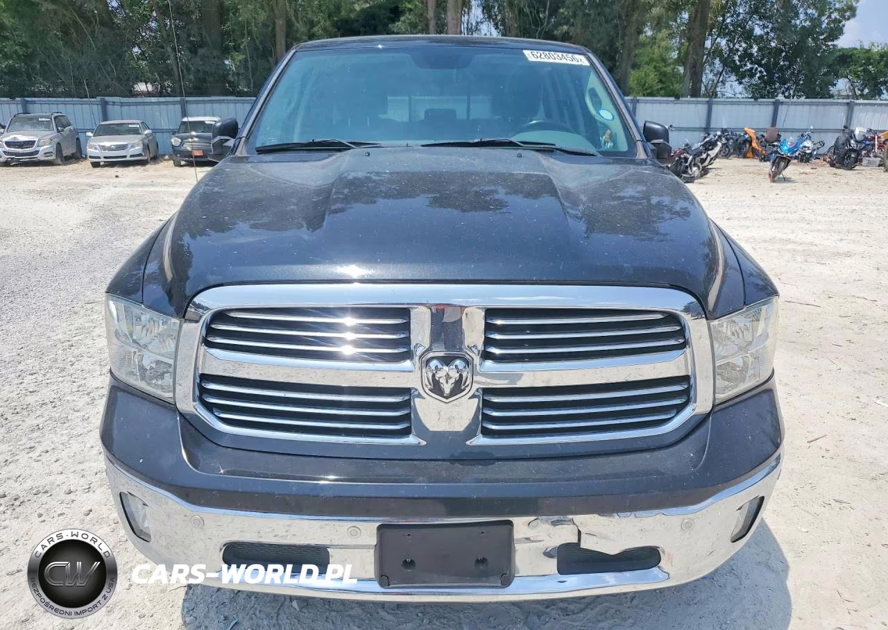2018 Ram 1500 Slt VIN:1C6RR6GT1JS126879 - 5