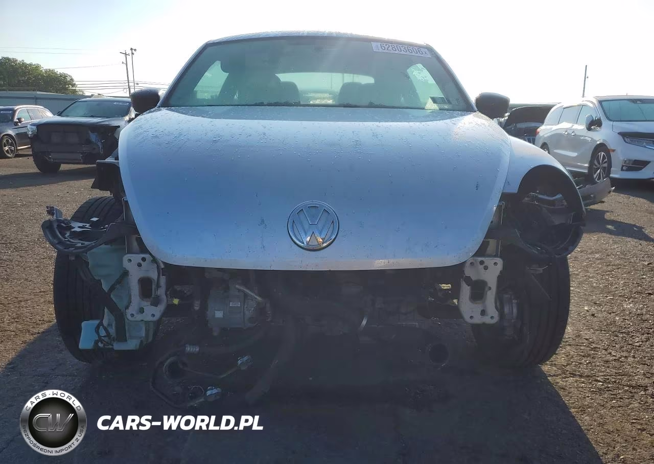 2014 Volkswagen Beetle VIN:3VWF17AT0EM644804 - 5