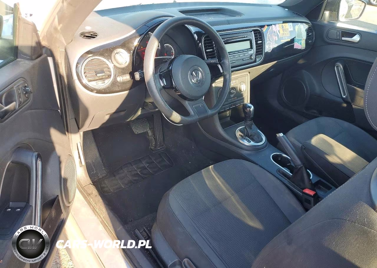 2014 Volkswagen Beetle VIN:3VWF17AT0EM644804 - 8