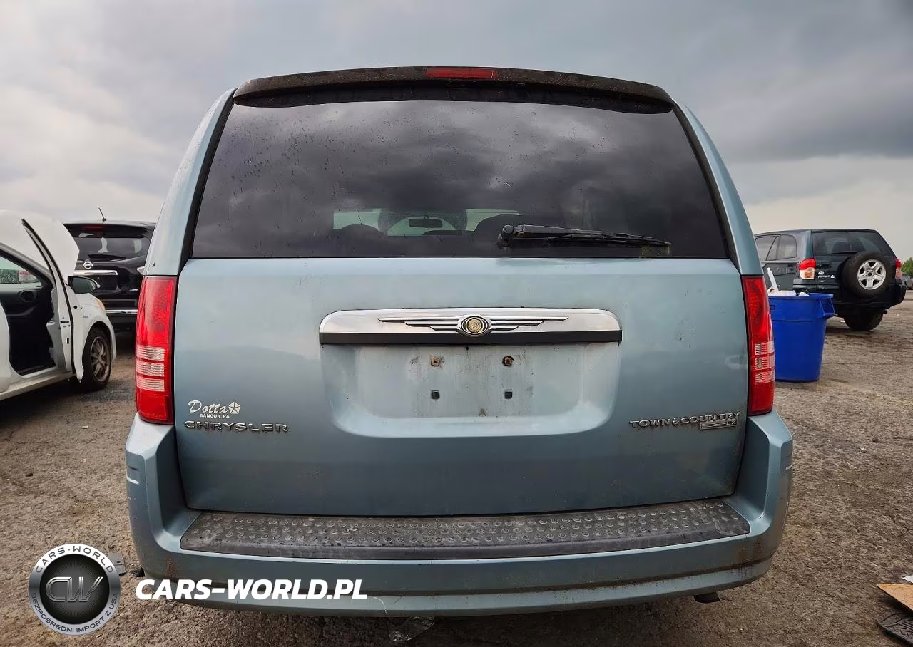 2010 Chrysler Town & Country Lx VIN:2A4RR2D18AR386289 - 6