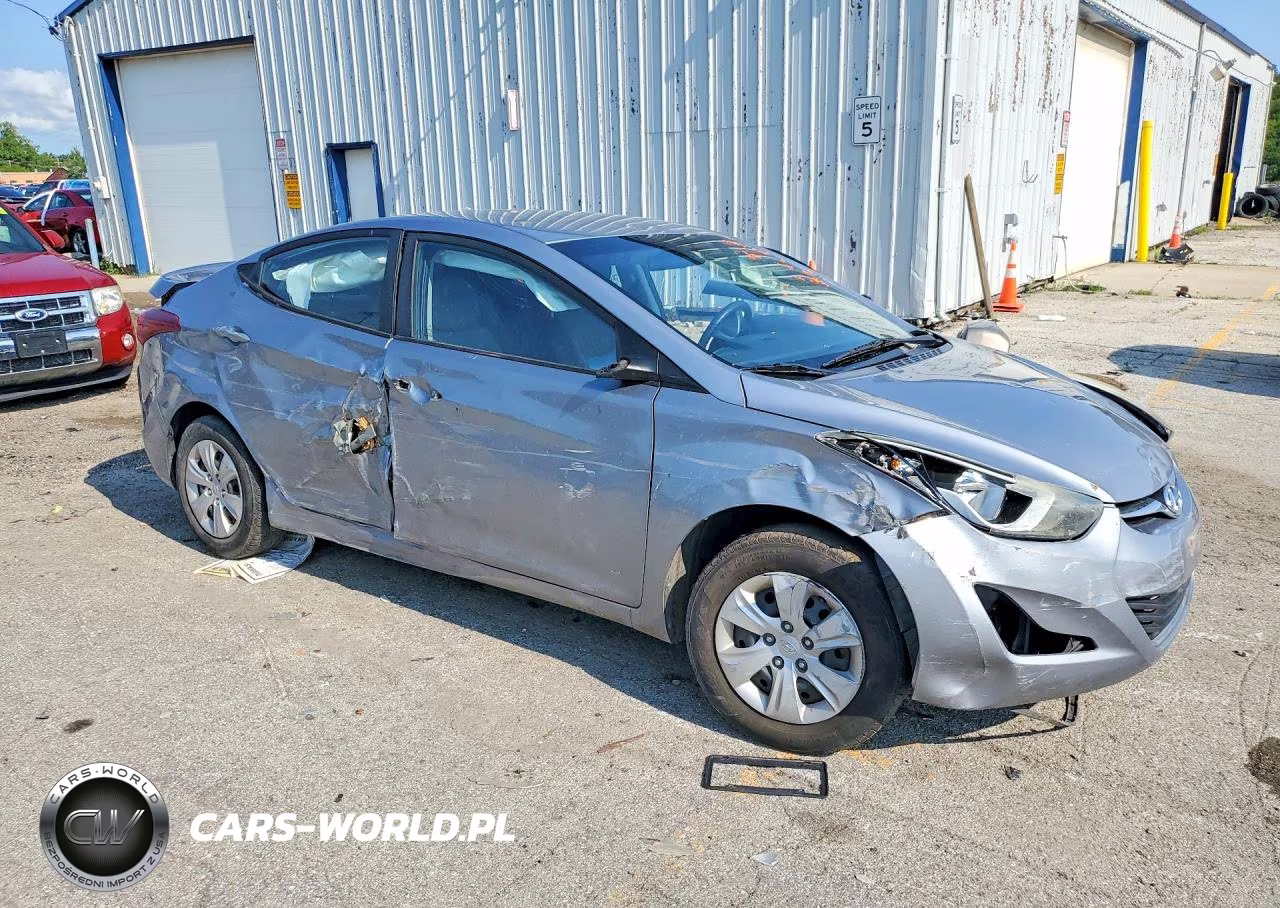 2016 Hyundai Elantra Se VIN:5NPDH4AE3GH752123 - 4
