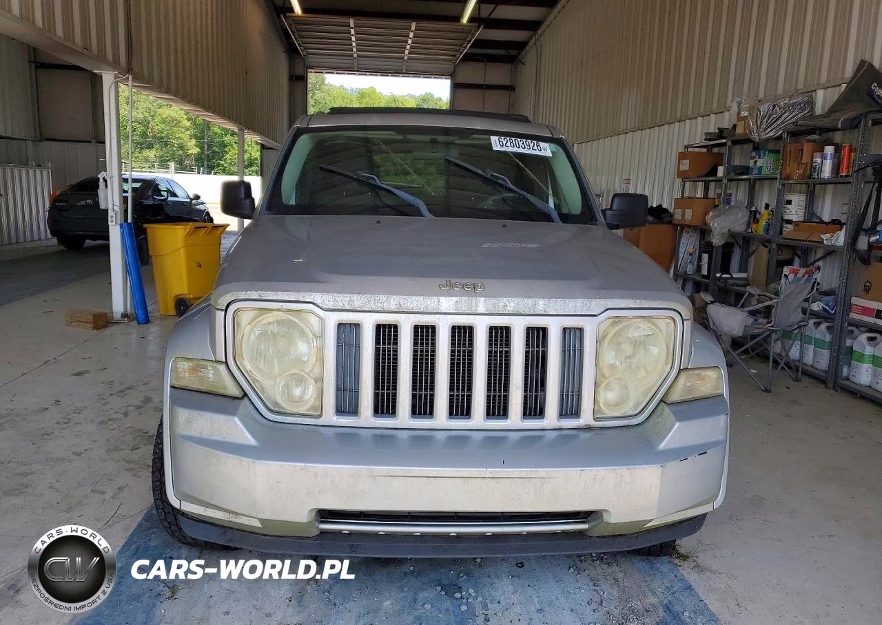 2010 Jeep Liberty Sport VIN:1J4PP2GKXAW181324 - 5