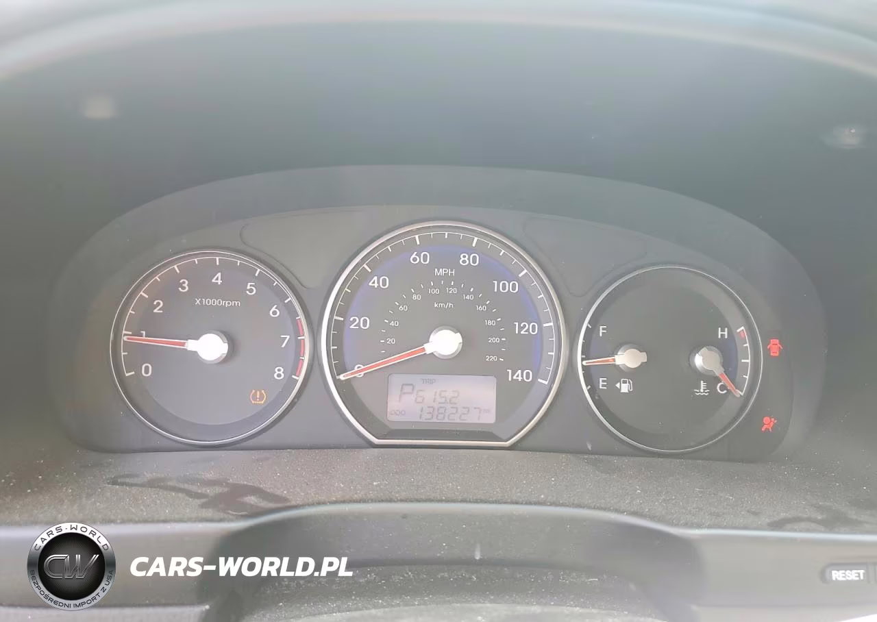 2011 Hyundai Santa Fe Gls VIN:5XYZG3AB4BG035206 - 9