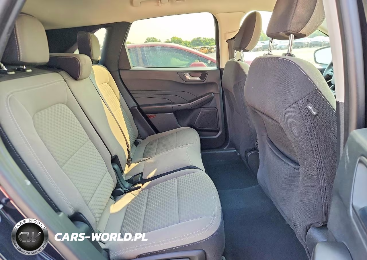 2021 Ford Escape Se VIN:1FMCU0BZ5MUA39609 - 11