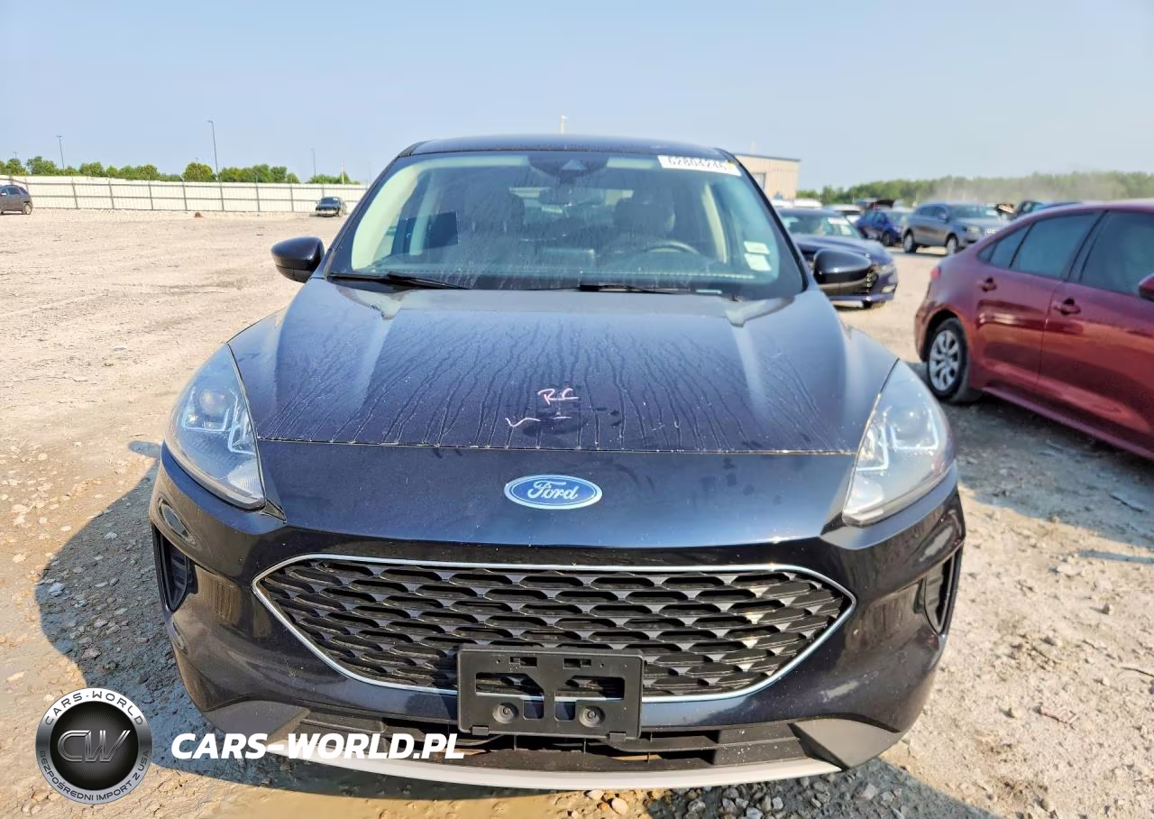 2021 Ford Escape Se VIN:1FMCU0BZ5MUA39609 - 5