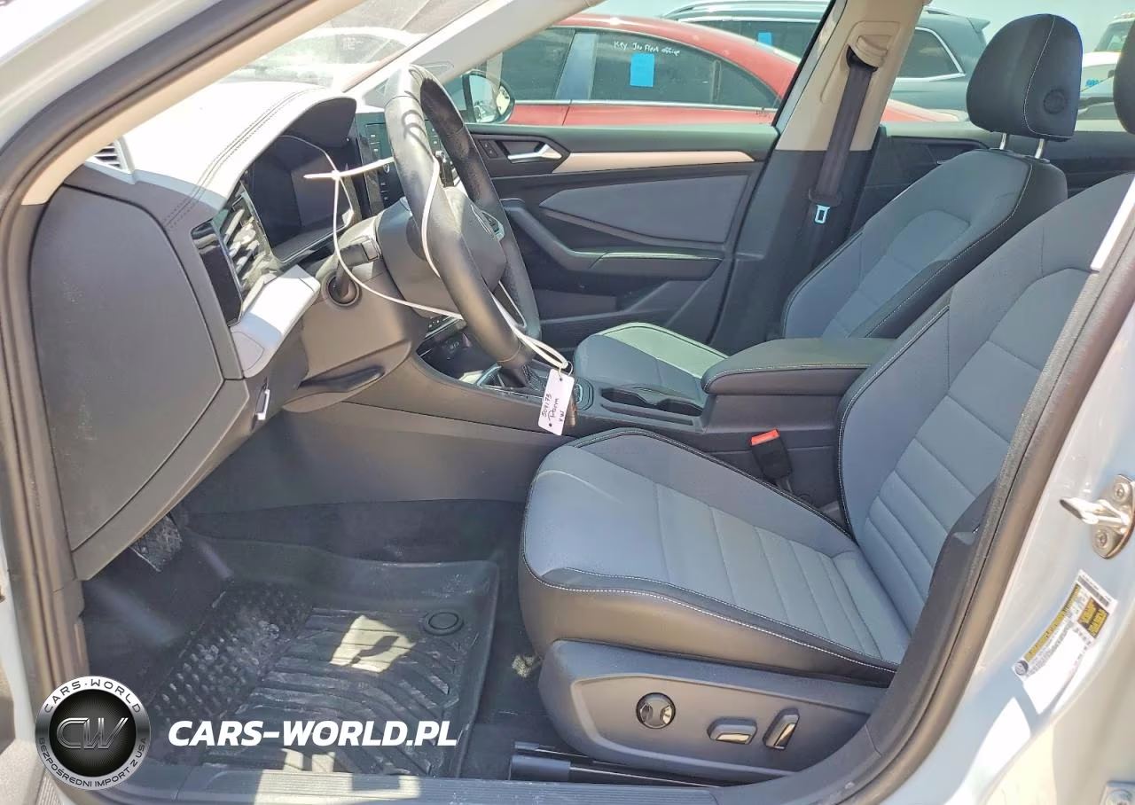 2025 Volkswagen Jetta Se VIN:3VW7X7BU4SM079771 - 7