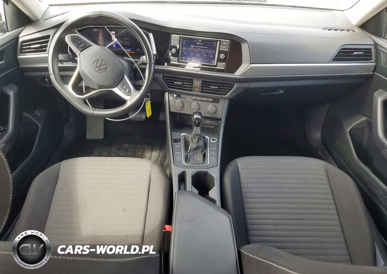 2024 Volkswagen Jetta S VIN:3VW5M7BU2RM089242 - 8