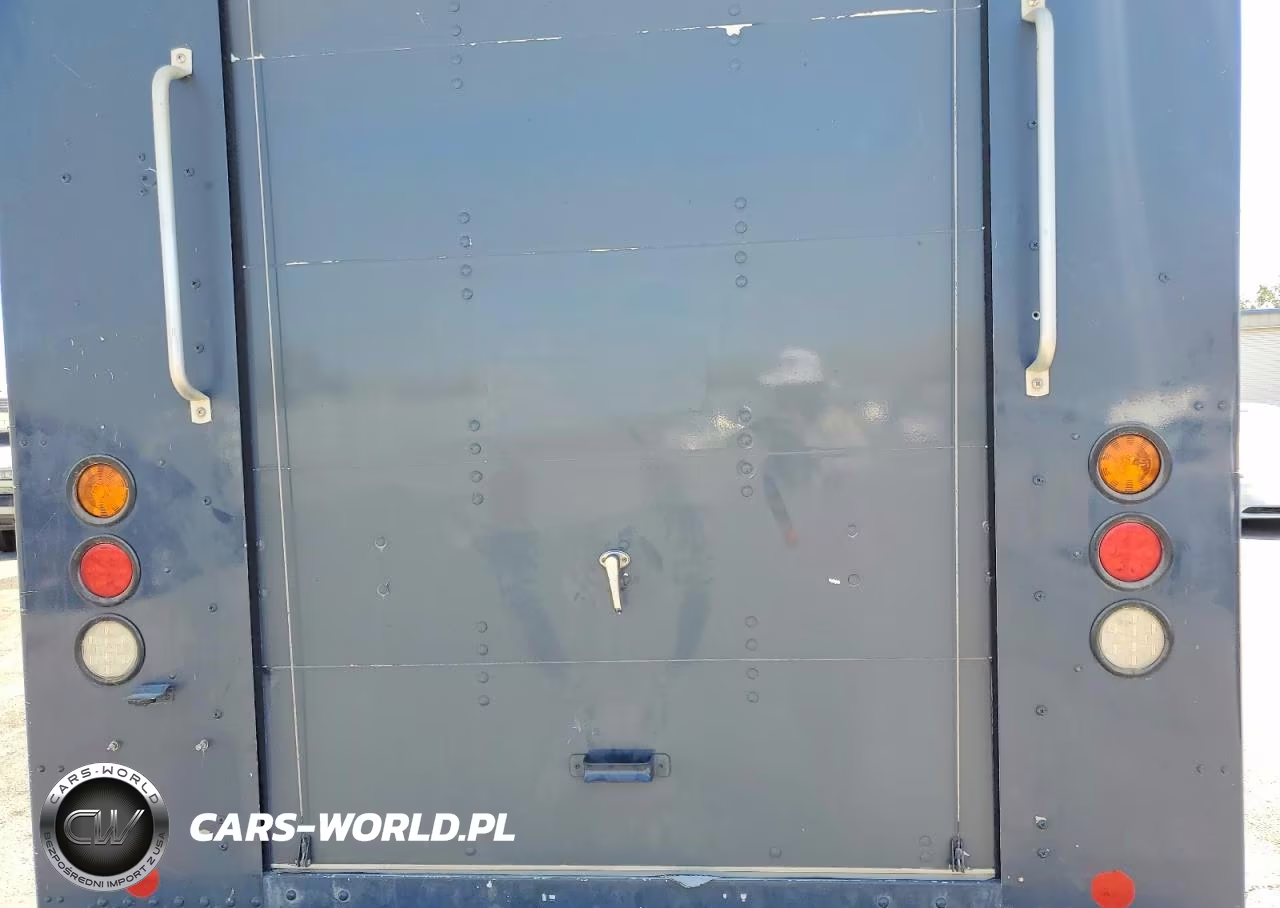 2021 Freightliner Chassis M Line Walk-In Van VIN:4UZAC2GA4MCMM9459 - 10