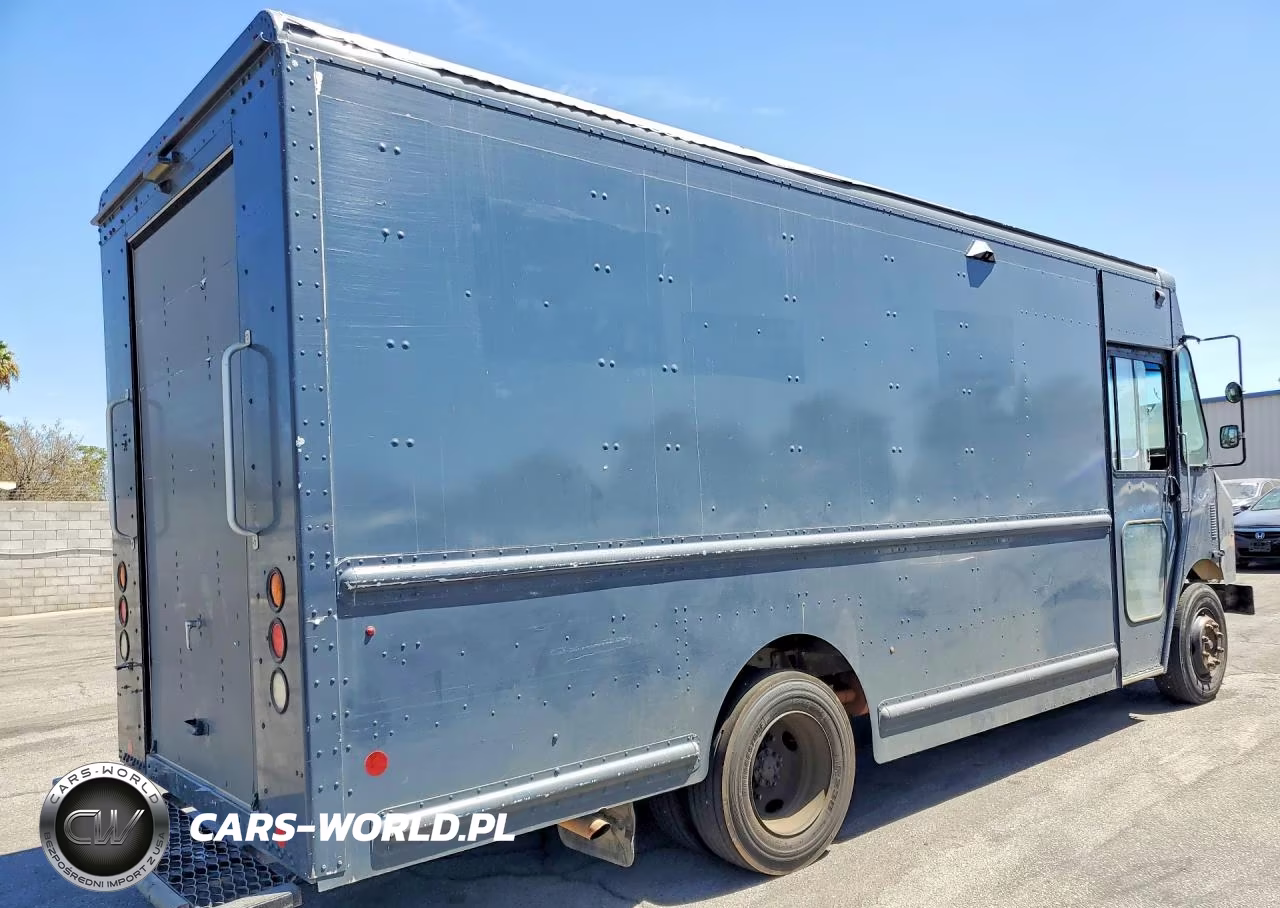 2021 Freightliner Chassis M Line Walk-In Van VIN:4UZAC2GA4MCMM9459 - 3