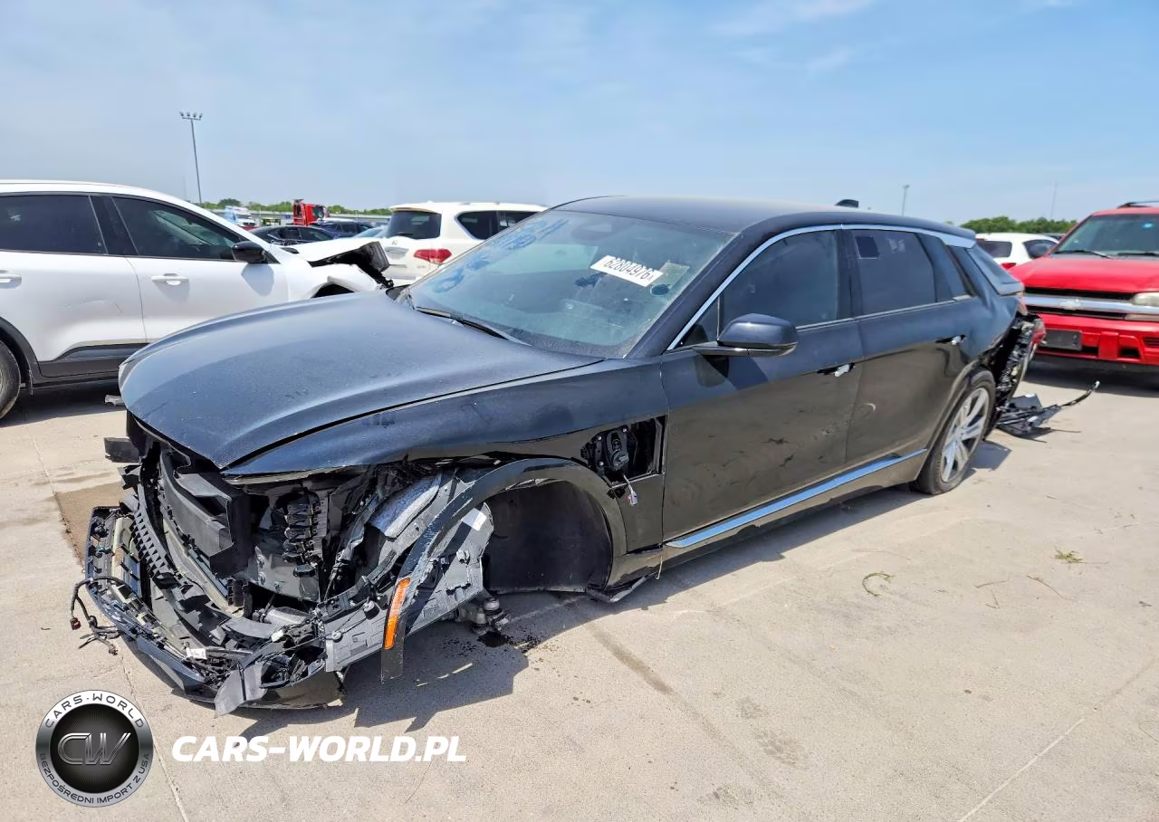 2024 Cadillac Lyriq Tech