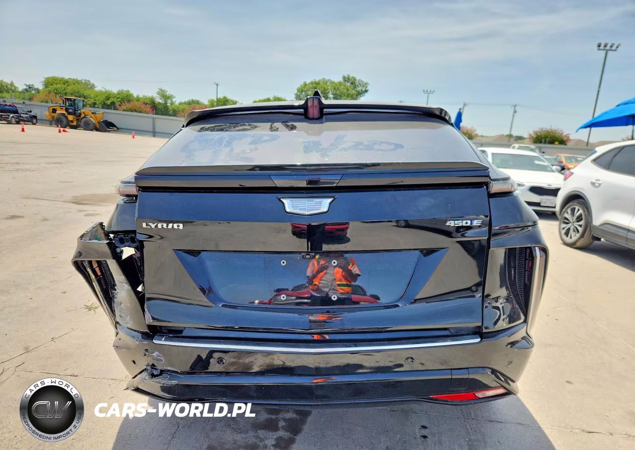 2024 Cadillac Lyriq Tech VIN:1GYKPMRK7RZ108702 - 6