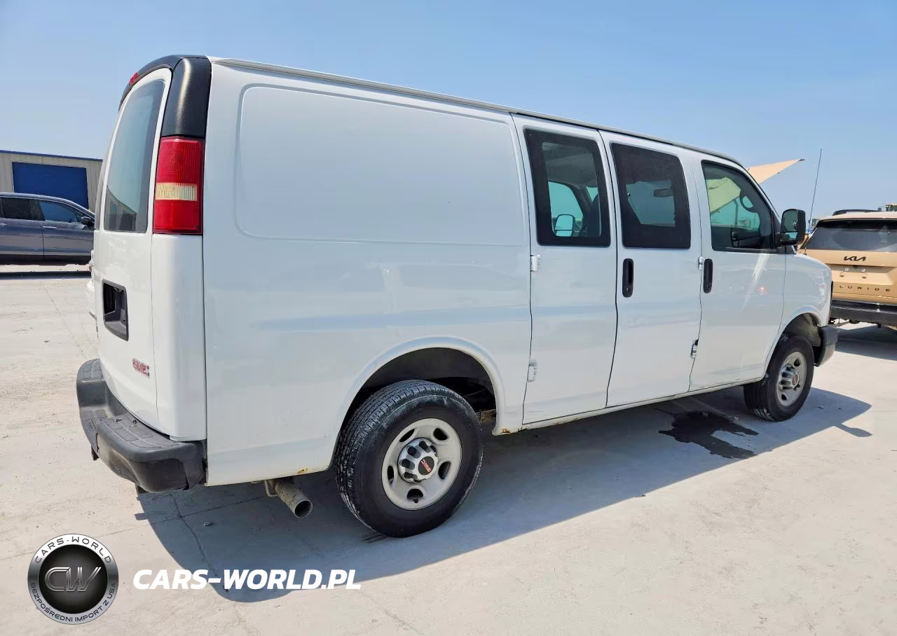 2015 GMC Savana G3500 VIN:1GTZ7TCB6F1138579 - 3