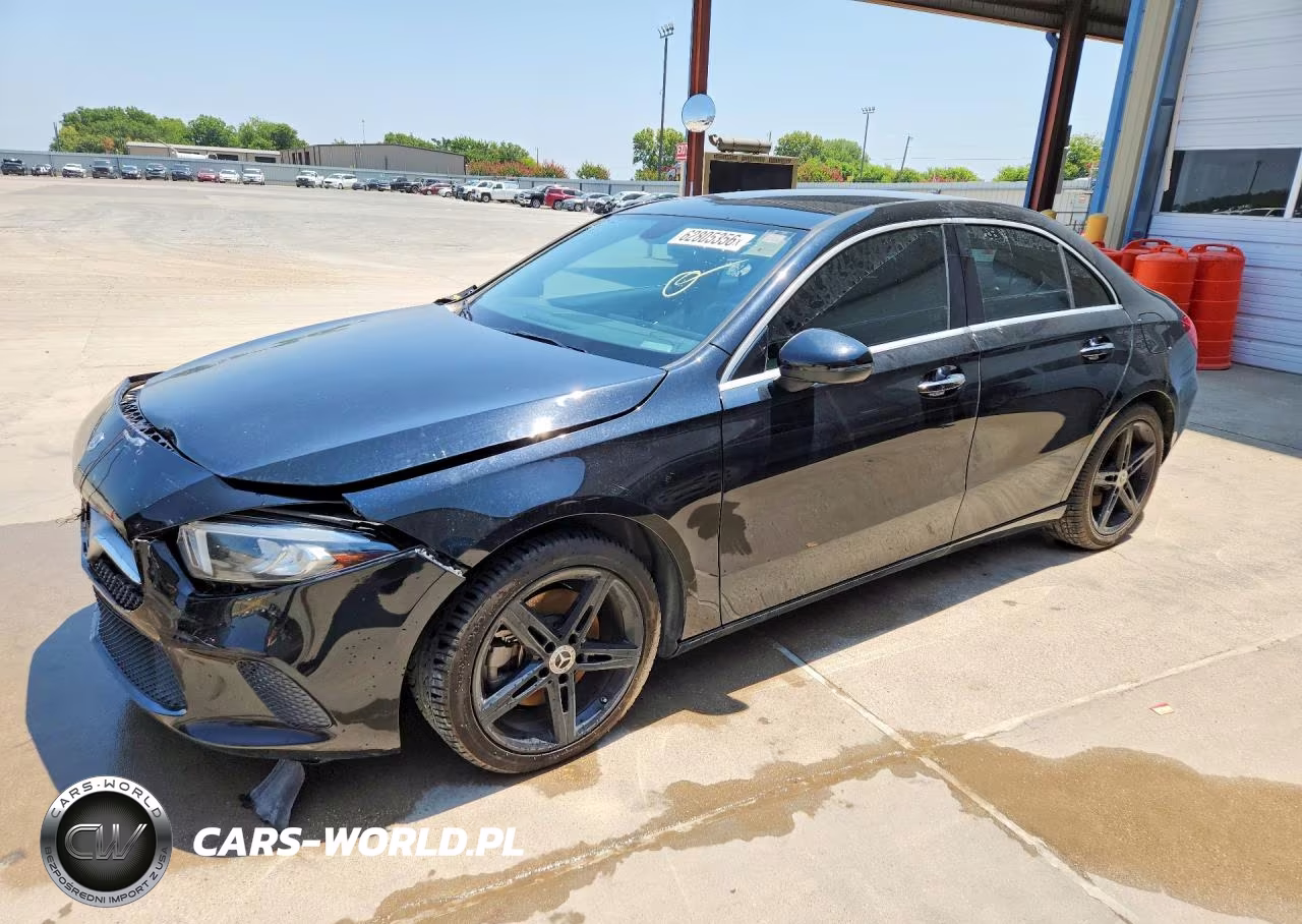 2019 Mercedes-Benz A 220 – zdjęcie 1 z 13