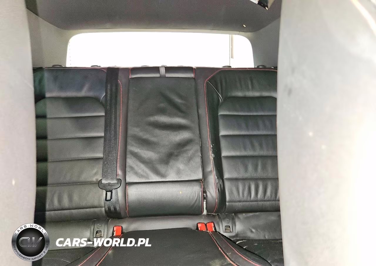 2015 Volkswagen Gti VIN:3VW5T7AU2FM013519 - 10