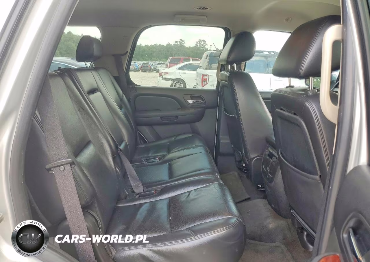 2010 Chevrolet Tahoe C1500 Ltz VIN:1GNUCCE03AR219588 - 11
