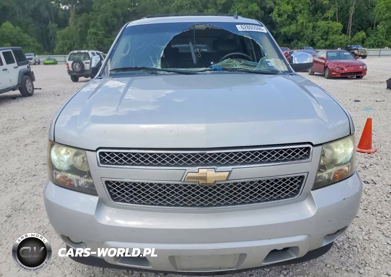 2010 Chevrolet Tahoe C1500 Ltz VIN:1GNUCCE03AR219588 - 5