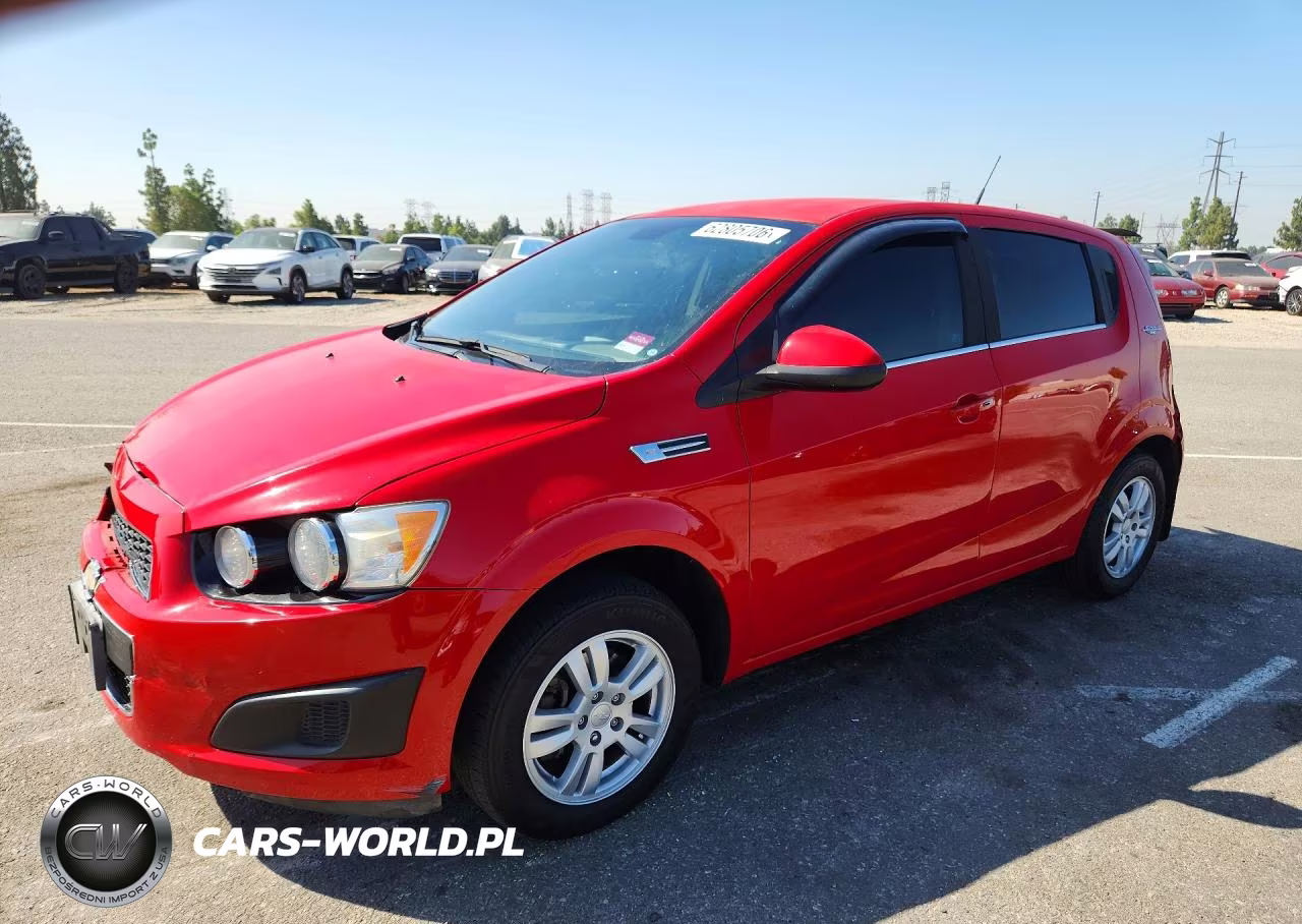2013 Chevrolet Sonic Lt – zdjęcie 1 z 12