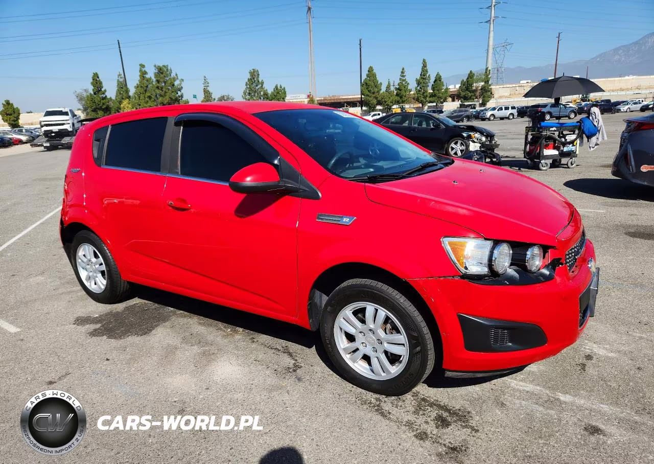 2013 Chevrolet Sonic Lt VIN:1G1JD6SB5D4179931 - 4