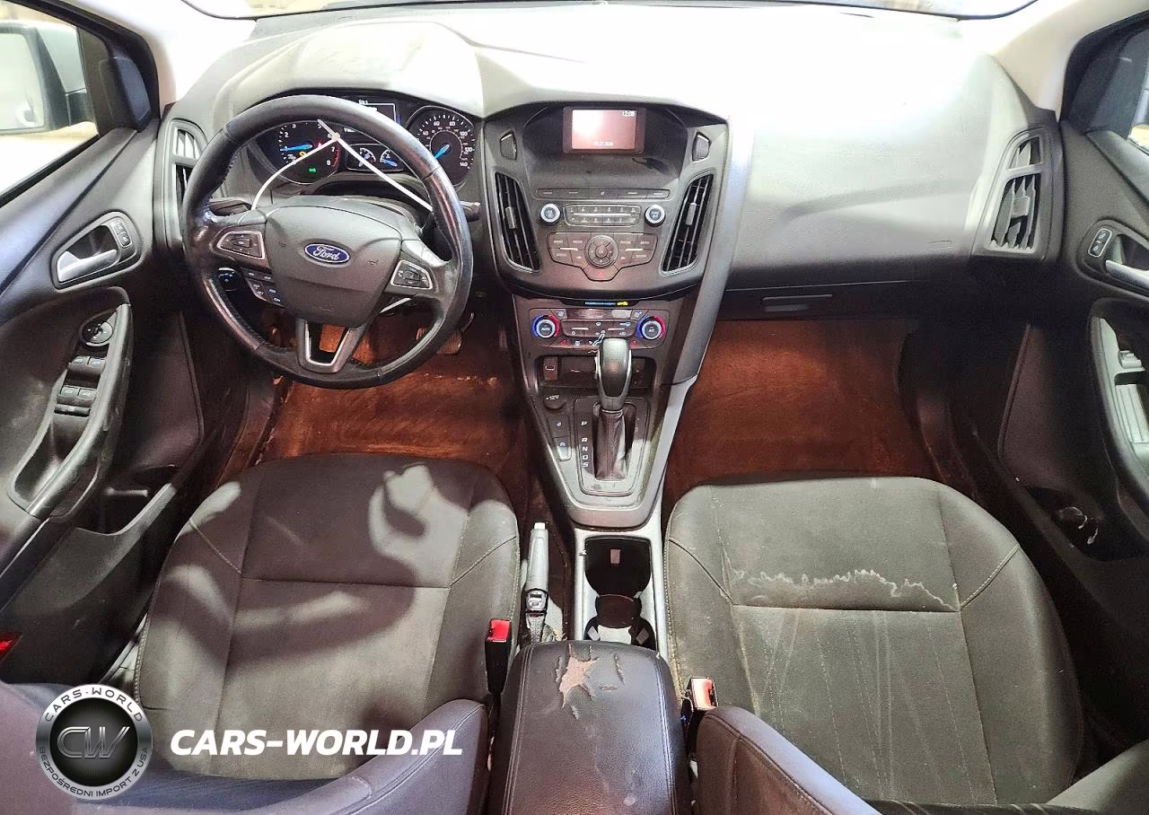 2018 Ford Focus Se VIN:1FADP3FE1JL320208 - 8