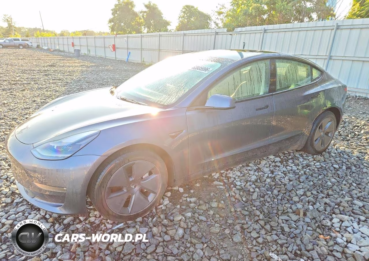 2023 Tesla Model 3 VIN:5YJ3E1EB3PF634431 - 1
