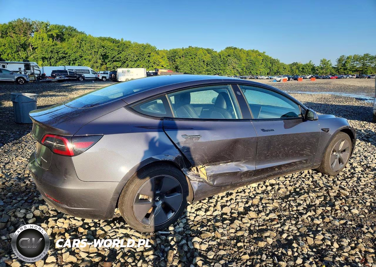 2023 Tesla Model 3 VIN:5YJ3E1EB3PF634431 - 3