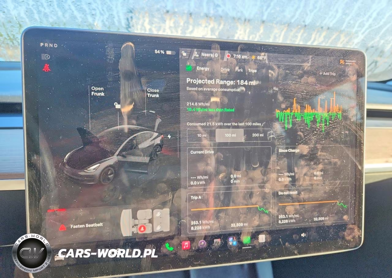 2023 Tesla Model 3 VIN:5YJ3E1EB3PF634431 - 9