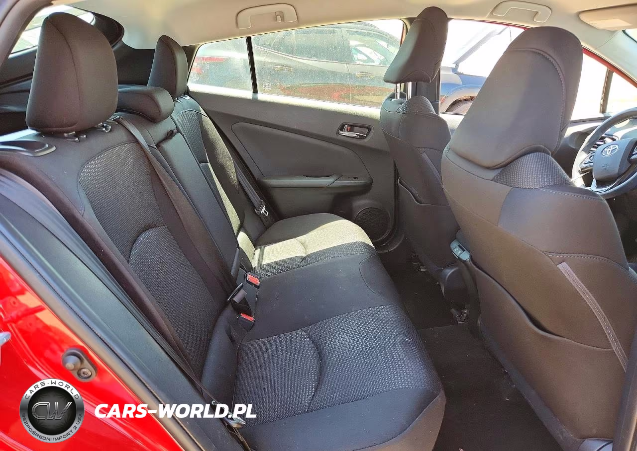 2019 Toyota Prius Le Awd-E VIN:JTDL9RFU9K3010979 - 10