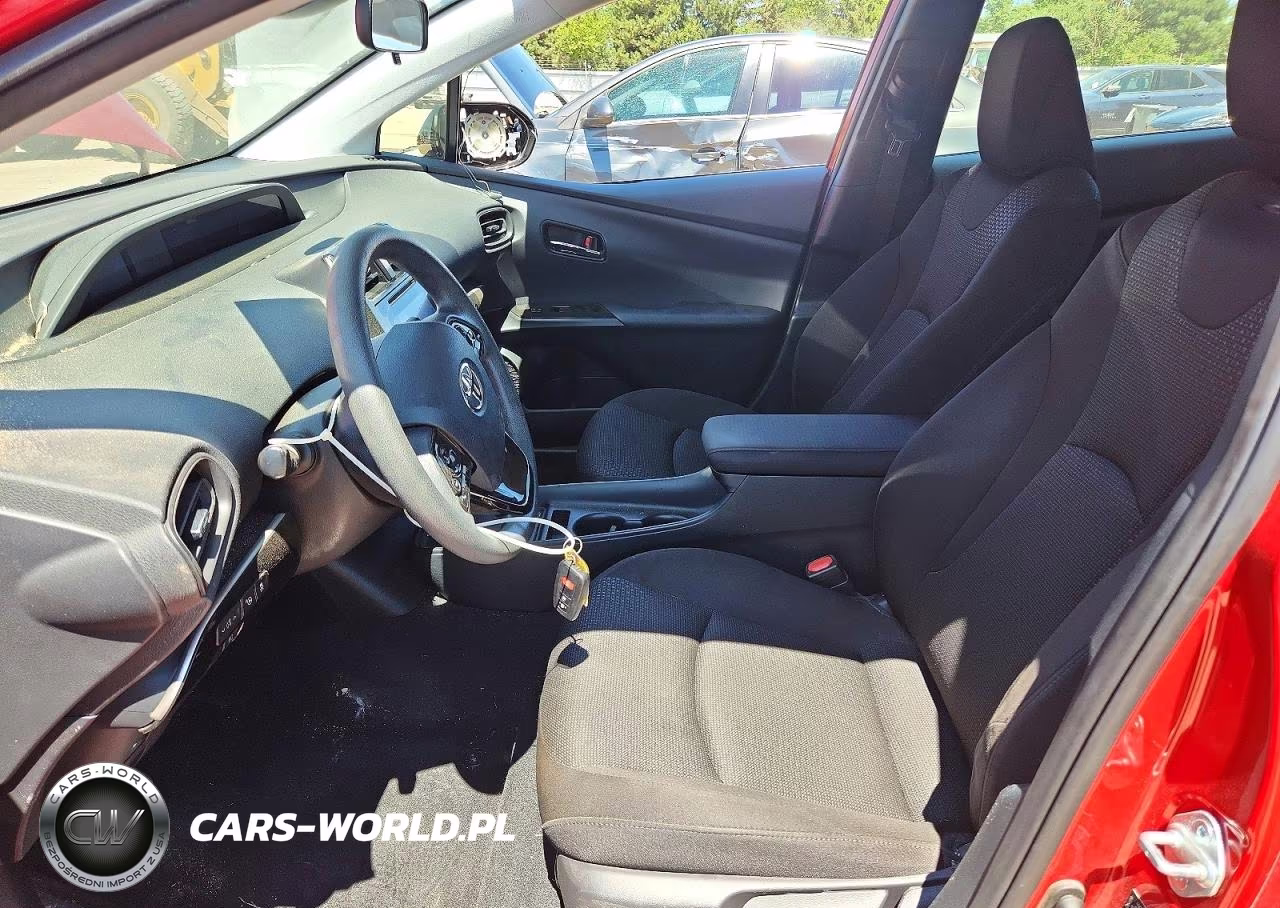 2019 Toyota Prius Le Awd-E VIN:JTDL9RFU9K3010979 - 7