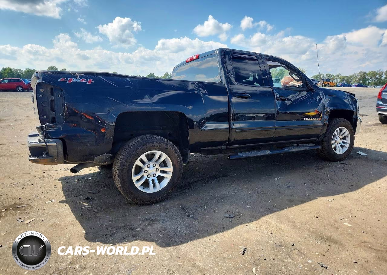 2017 Chevrolet Silverado K1500 Lt VIN:1GCVKREC1HZ324315 - 3