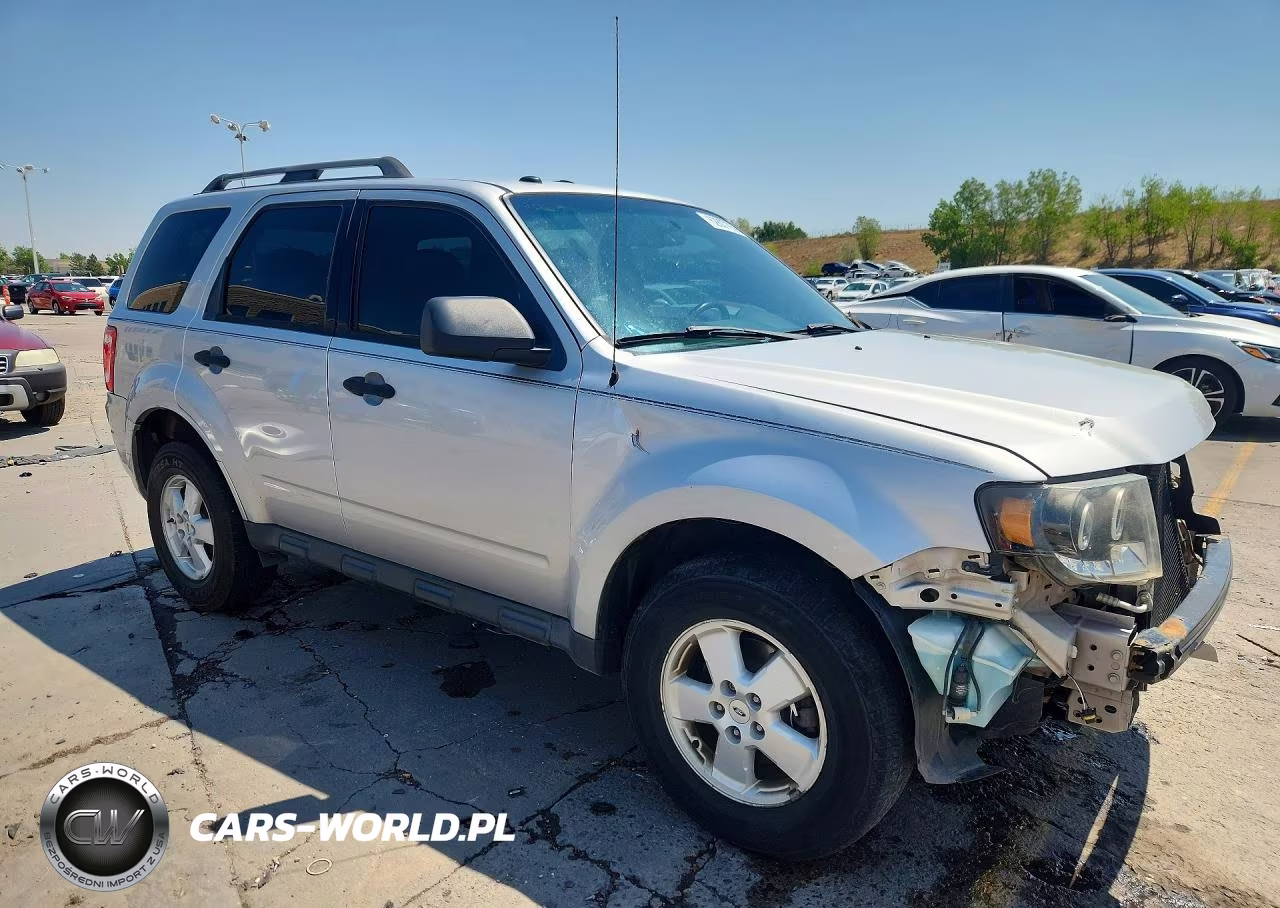 2012 Ford Escape Xlt VIN:1FMCU9DG2CKC74687 - 4