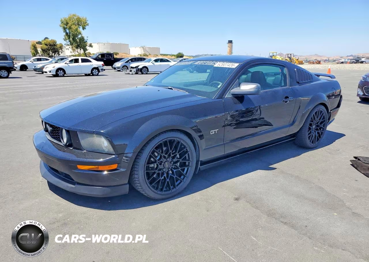 2006 Ford Mustang Gt – zdjęcie 1 z 12