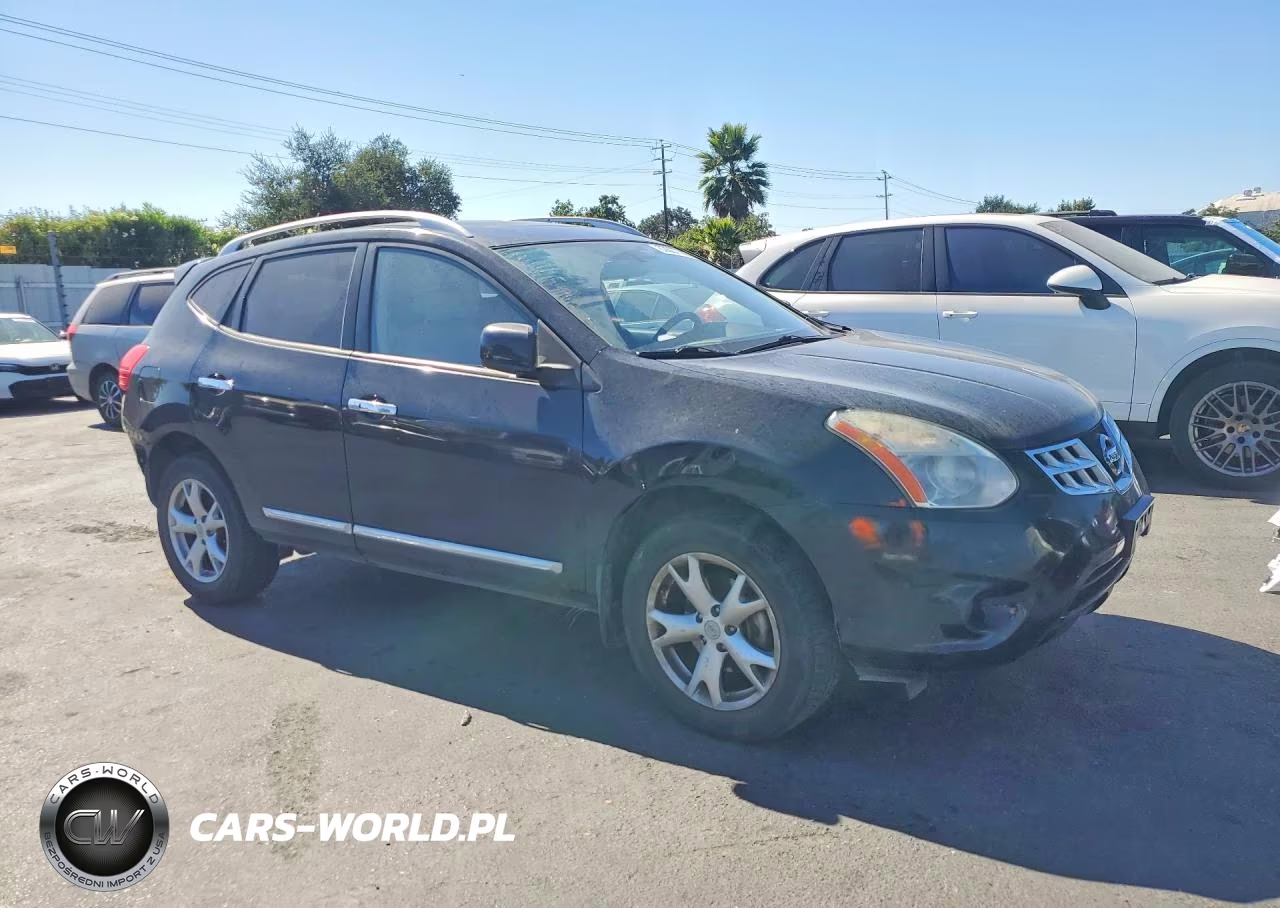 2011 Nissan Rogue S VIN:JN8AS5MT7BW573448 - 4