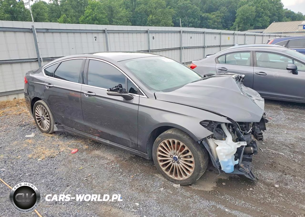 2016 Ford Fusion Titanium VIN:3FA6P0K93GR399164 - 4