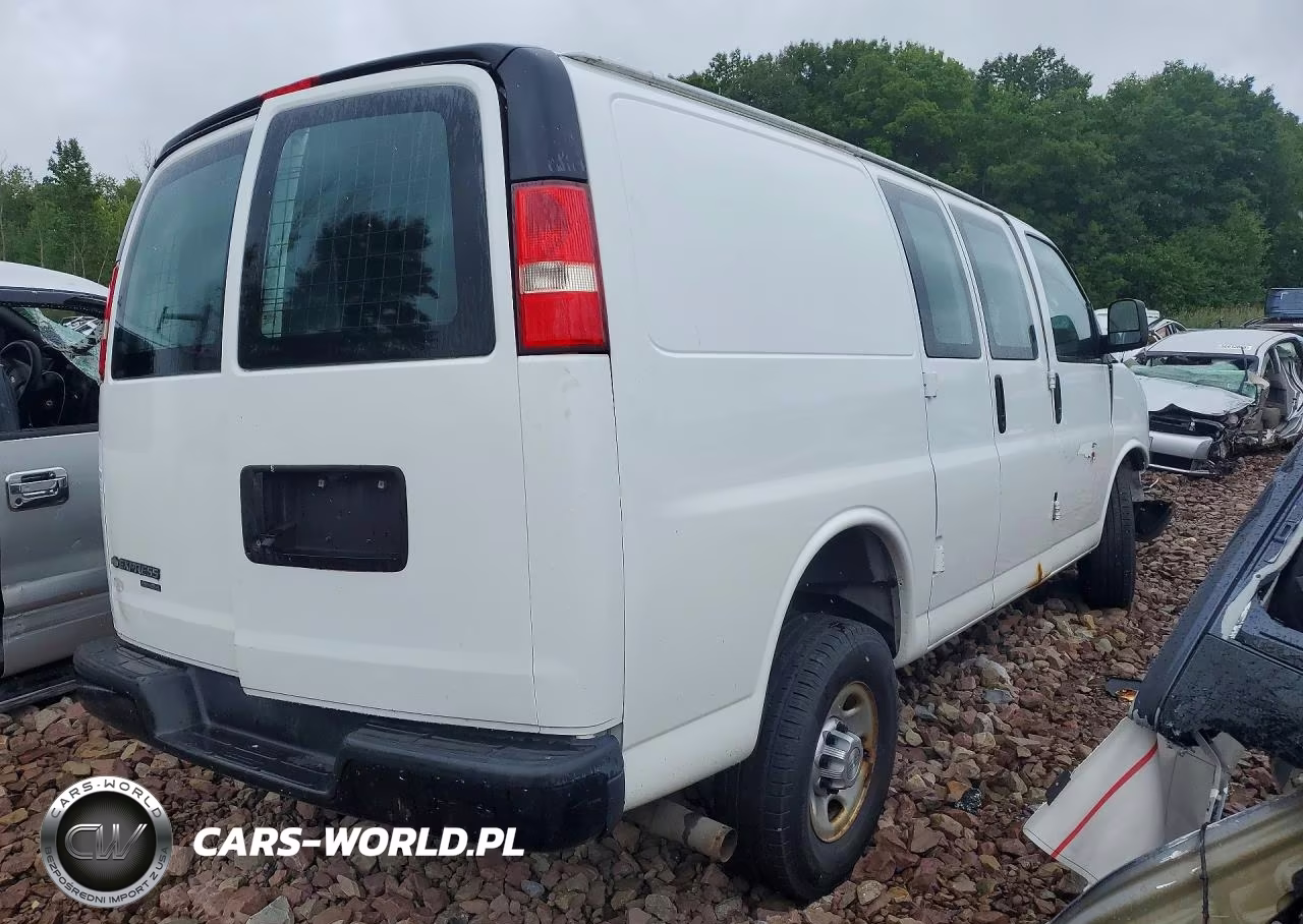2016 Chevrolet Express G2500 VIN:1GCWGAFFXG1138429 - 3