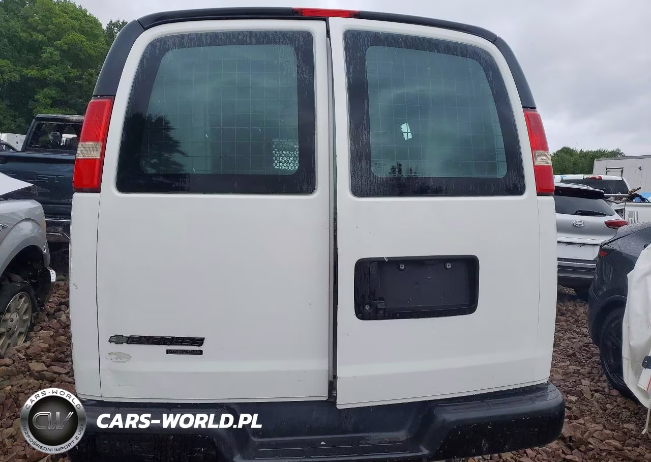 2016 Chevrolet Express G2500 VIN:1GCWGAFFXG1138429 - 6